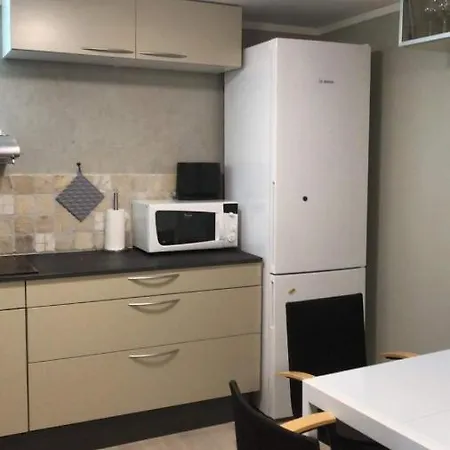 Lökkeveien 12