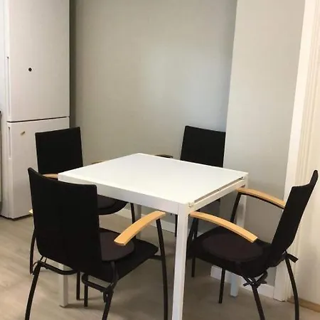 Loekkeveien 12 아파트 *